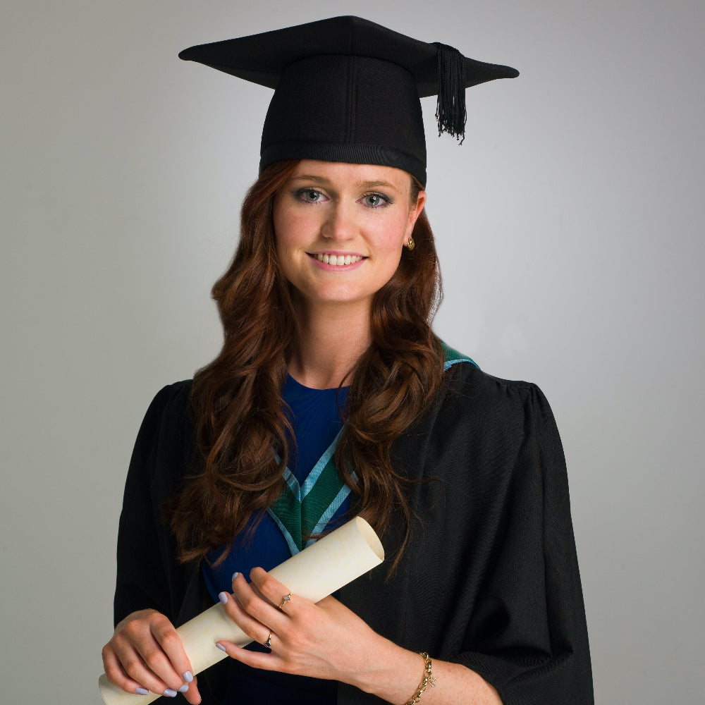 Graduation Portrait in colour of a young woman by PHOTOGENIC Dalkey